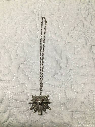 Lot #924 (1 of 4)