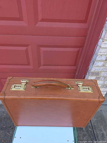 Lot #89 (1 of 4)