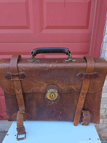 Lot #84 (1 of 4)