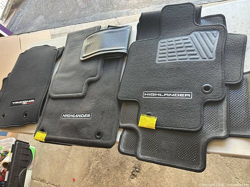 Lot #48 (1 of 12)