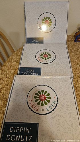 Lot #25 (1 of 4)