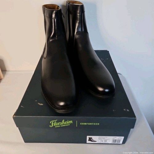 Florsheim Medfield Plain Toe ZipUp Boots (1 of 7)