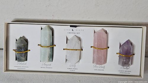 Luna Norte Crystal Set  (1 of 5)