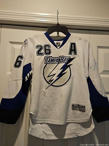 Tampa Bay Lightning Autographed Jersey (1 of 7)