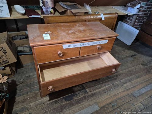 Lot #157 (1 of 4)