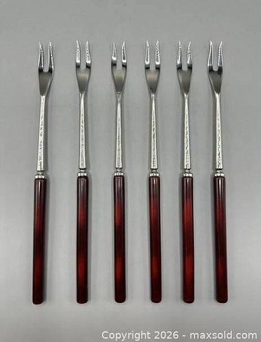 Lot #53 (1 of 6)
