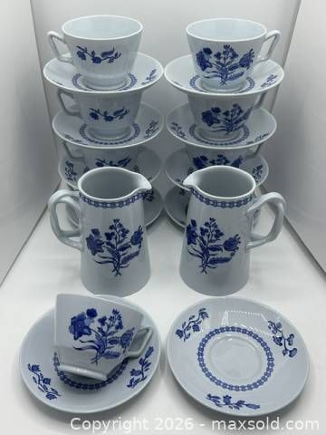 Lot #30 (1 of 10)