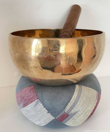 Tibetan/Nepalese Brass Singing Bowl (1 of 7)