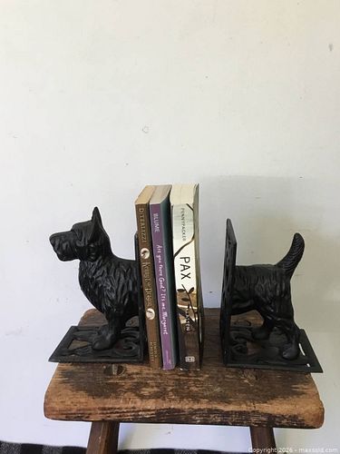Lot #10 (1 of 4)