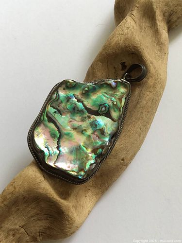 Lot #47 (1 of 4)