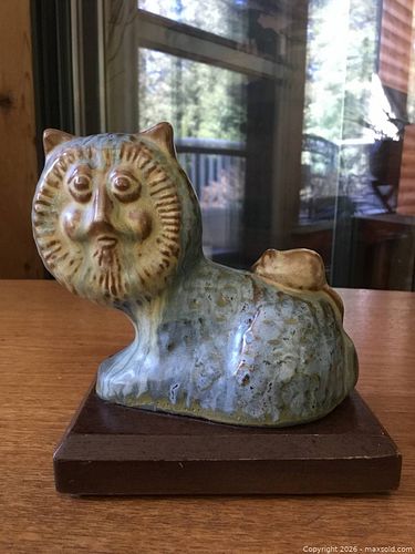 Lot #27 (1 of 4)