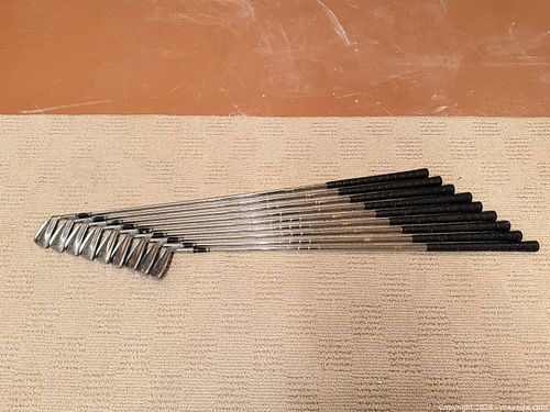 Golf Lovers! Vintage Haig-Ultra Iron Set (2-PW) Steel Shafts Right-Handed (1 of 8)