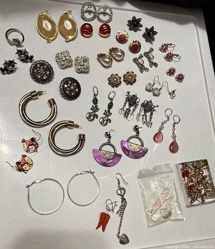 Lot #29 (1 of 20)