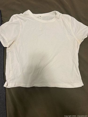 Lot #61 (1 of 4)