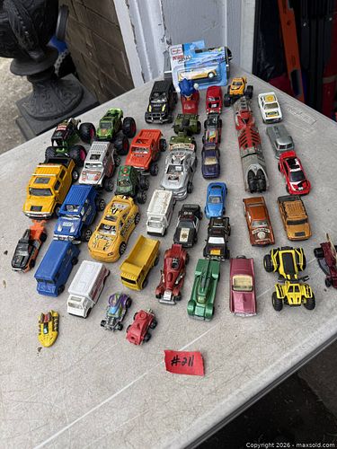 Lot #211 (1 of 9)