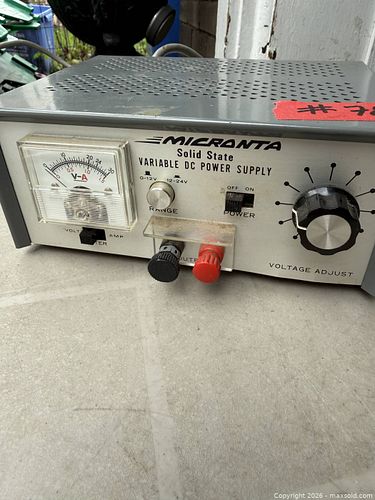  A MICRONTA SOLID STATE VARIABLE DC POWER SUPPLY.  (1 of 1)
