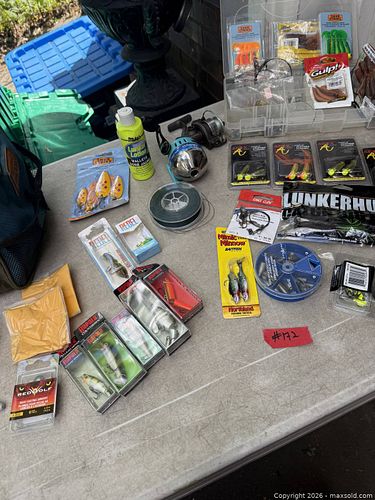FISHING LURES, ORIGINAL PLANO DELUXE TACKLE BAG AND MUCH MORE.  (1 of 19)