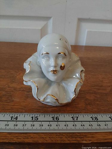 Capodimonte vintage Pierrot clown bust (1 of 11)