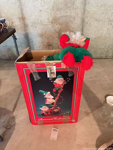 Lot #623 (1 of 8)