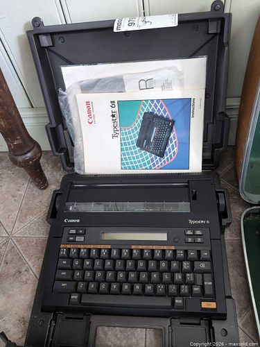 Canon Typestar 6 II Electronic Typewriter C (1 of 10)