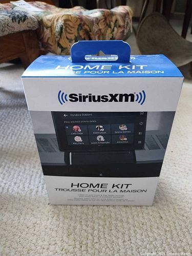 SiriusXM SXDH4KC Home Kit / Dock & Play A (1 of 7)