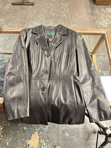 Lot #21 (1 of 2)