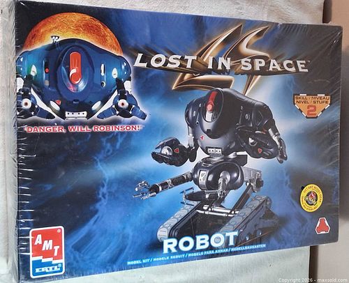 Lot #107 (1 of 11)