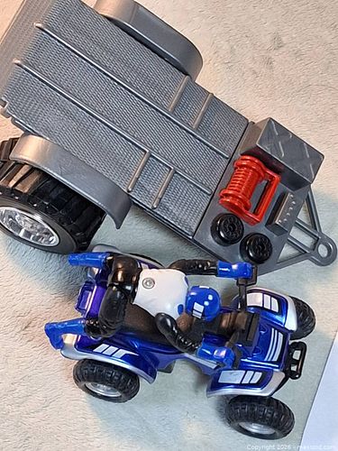 Toy Maisto & Motor Max 1:32 ATV with Trailer. (1 of 7)