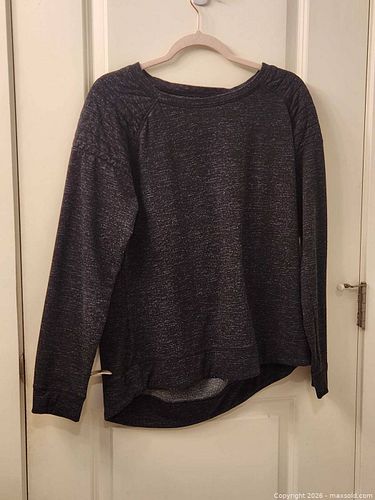 Lot #70 (1 of 10)