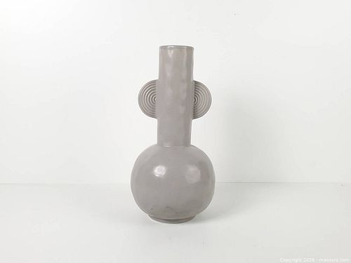 Lot #700 (1 of 9)
