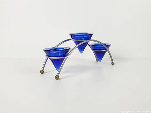 Lot #708 (1 of 9)