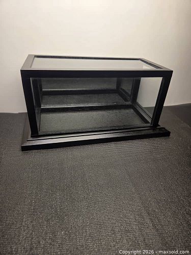 Lot #37 (1 of 14)