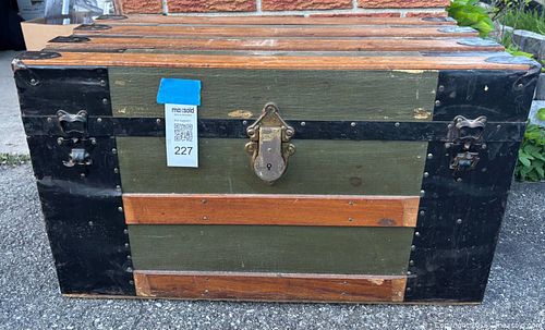 Lot #227 (1 of 6)