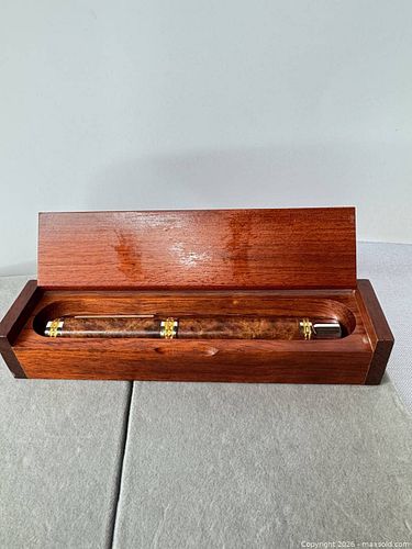 Lot #526 (1 of 9)