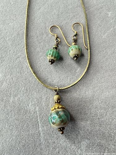 Lot #225 (1 of 4)