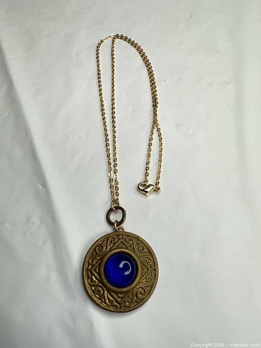 Lot #119 (1 of 5)