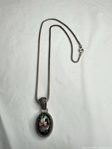 Lot #87 (1 of 5)