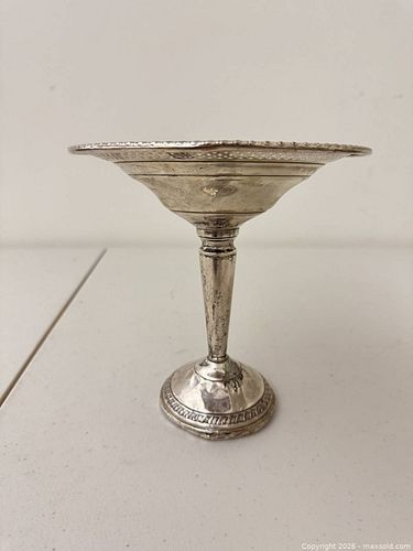 Lot #846 (1 of 6)