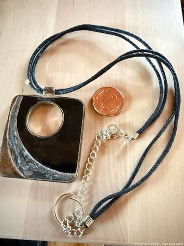 Vintage styled geometric necklace (1 of 2)