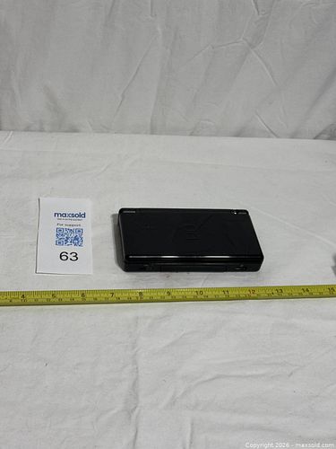 Lot #63 (1 of 8)
