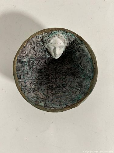 Lot #84 (1 of 4)