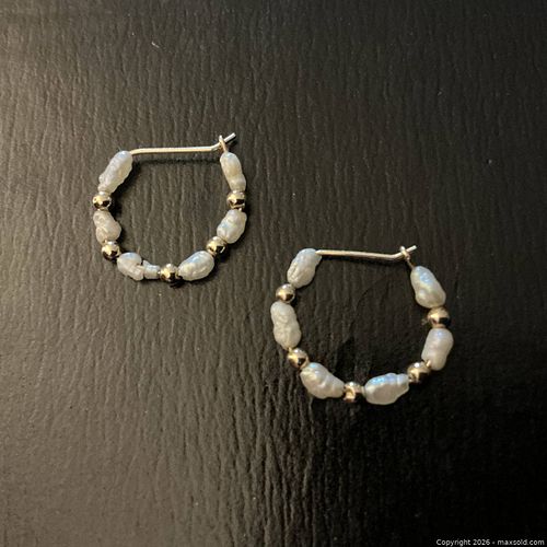 Lot #30 (1 of 8)