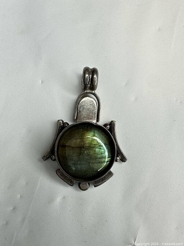 Lot #71 (1 of 8)