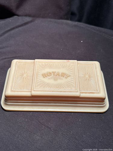 Lot #17 (1 of 8)