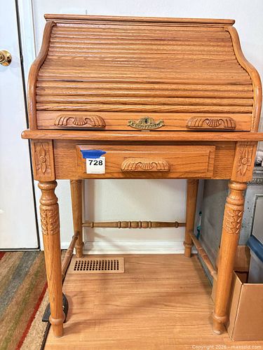 Lot #728 (1 of 17)