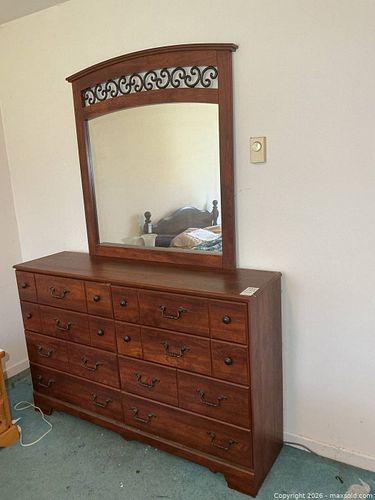 Dresser And Mirror C (1 of 7)