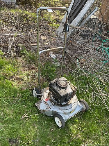 Lawn Mower A (1 of 6)