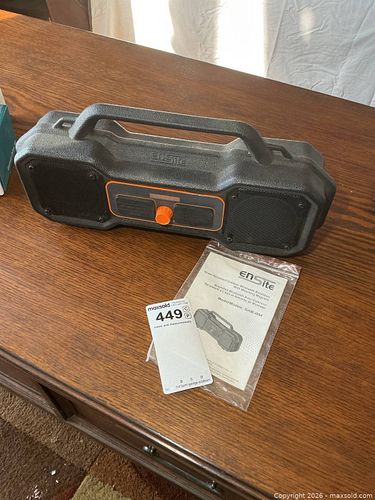 Outdoor Bluetooth Boombox A (1 of 5)