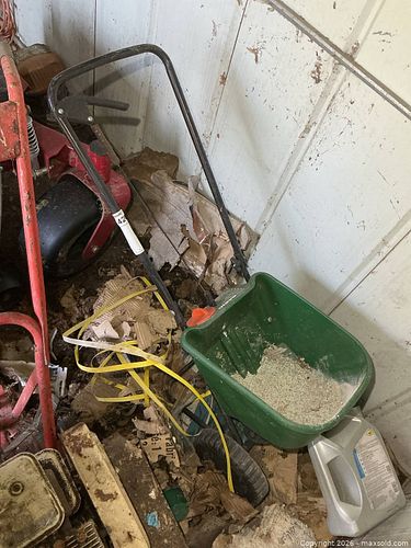 Seed Spreader B (1 of 6)