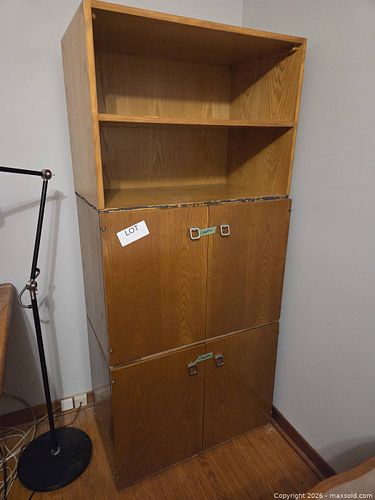 Cabinet (1 of 6)
